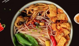 螺蛳粉美食爆料视频,揭秘网红视频背后的地道风味